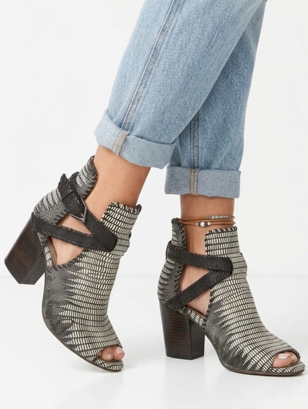 House of Harlow 1960 Minnie Whipstitch Cutout Exotic Black Leather Bootie 37.5